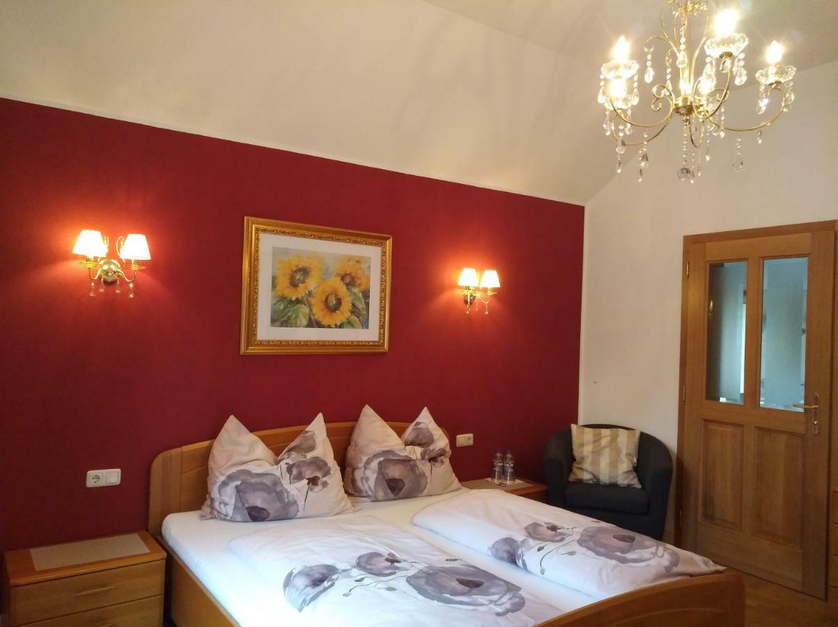 Gaestezimmer Bruehl Markt Sankt Florian Kültér fotó